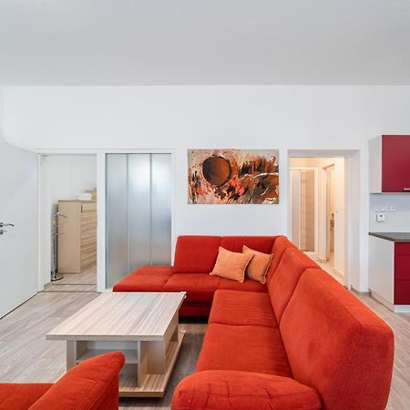 Apartment Yogiam Slavkov u Brna Exterior foto